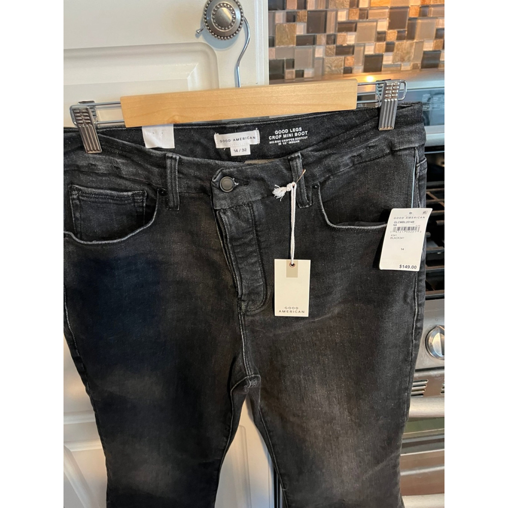 NWT GOOD AMERICAN Good Legs Black Crop Mini Boot Jeans - Picture 3 of 8